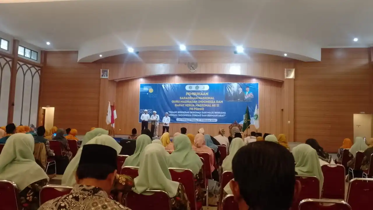 Menyeberang Demi Ilmu: Zubair Abd. Hamid Bawa Suara Guru Kepulauan ke Forum Nasional (Ilustrasi)